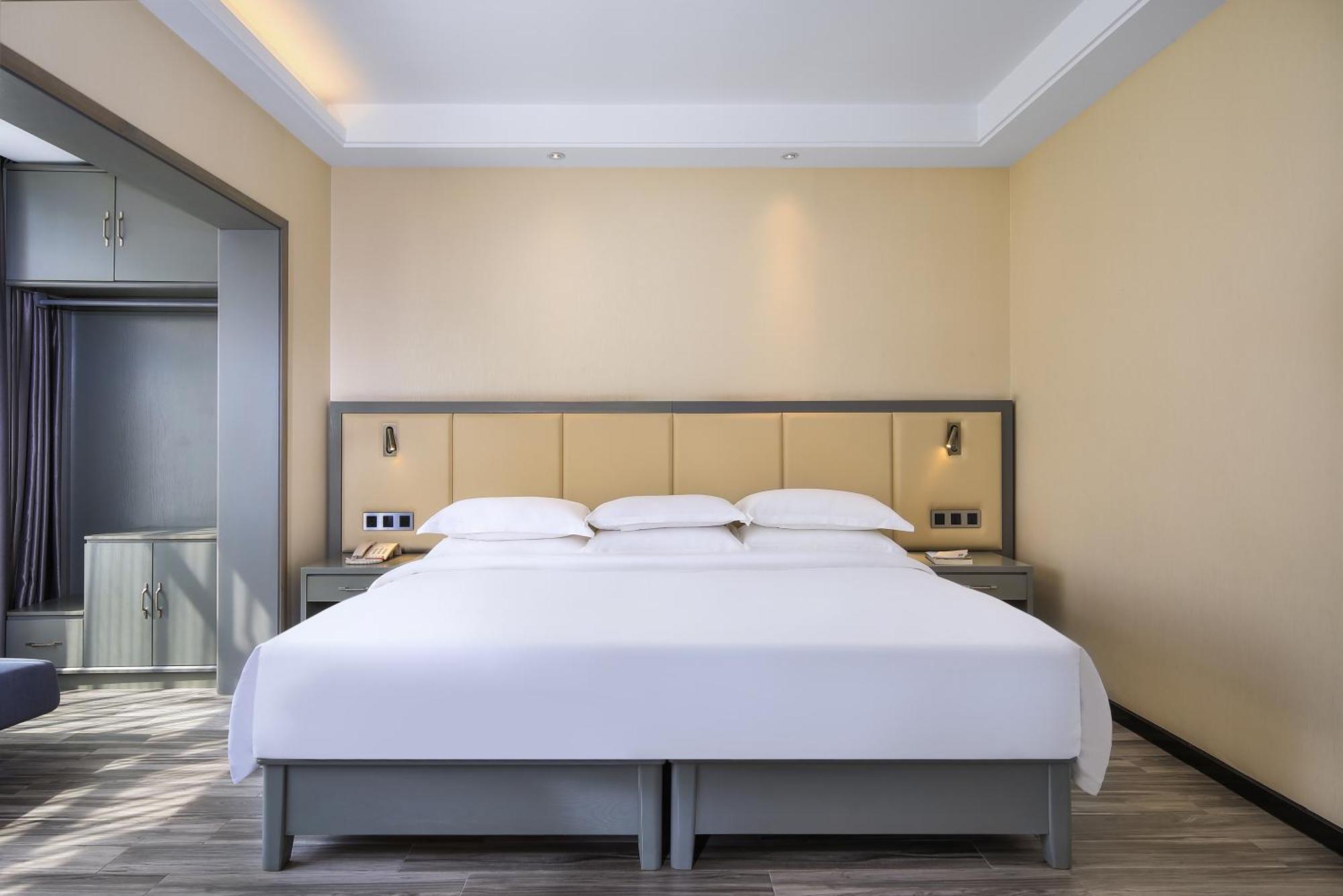 Wing Hotel Guilin - Central Square Pokoj fotografie