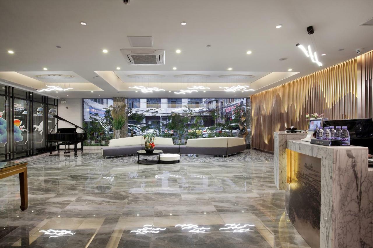 Wing Hotel Guilin - Central Square Exteriér fotografie